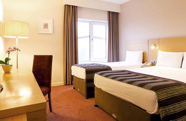4 Star Hotel