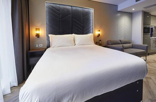 4 Star Hotel