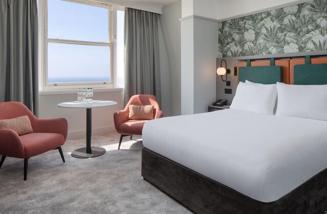 4 Star Hotel