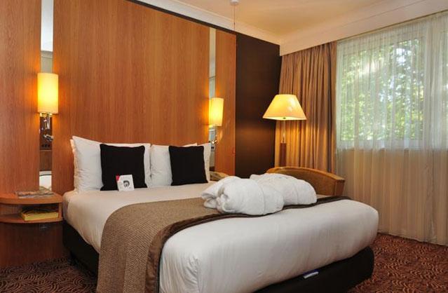 4 Star Hotel