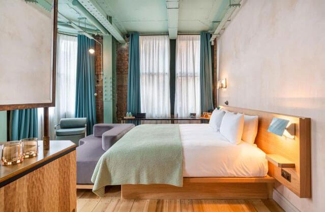 4 Star Hotel