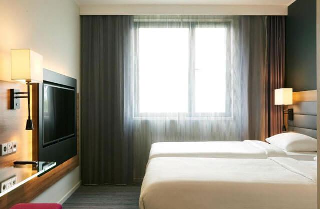 4 Star Hotel