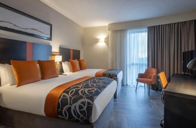 4 Star Hotel