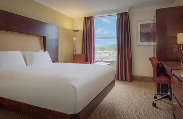 4 Star Hotel