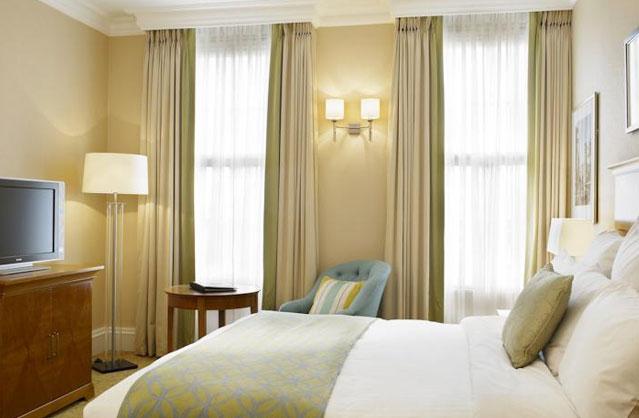 4 Star Hotel