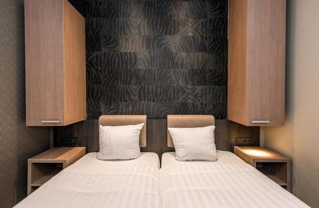 2 Star Hotel in Amsterdam