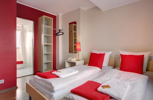 2 Star Hotel