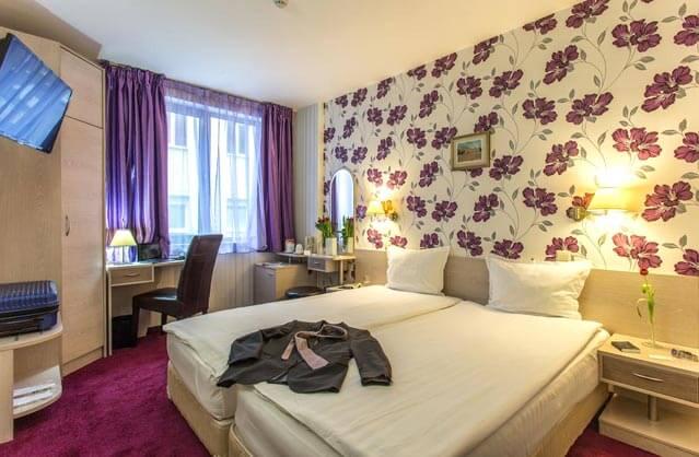 3 Star Hotel