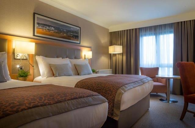 4 Star Hotel