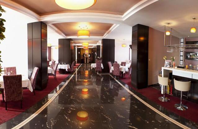4 Star Hotel