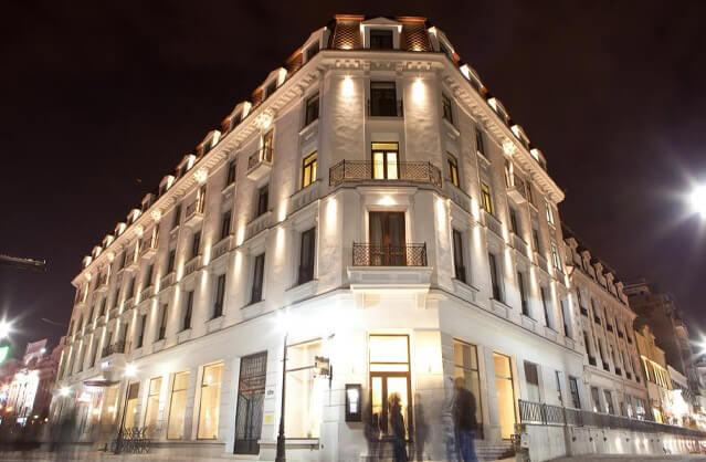 4 Star Hotel