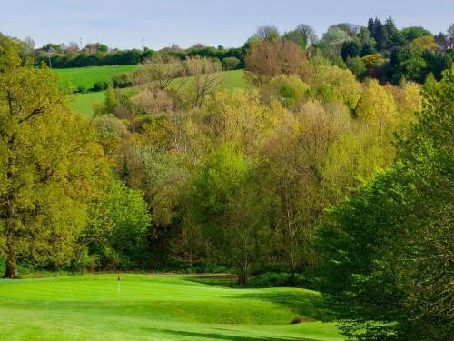 Tudor Park Golf Course