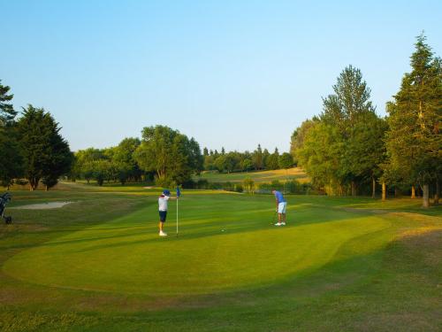 Dunston Golf Course