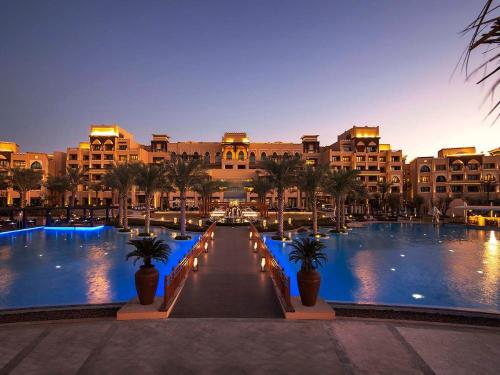 Saadiyat Rotana Resort & Villas