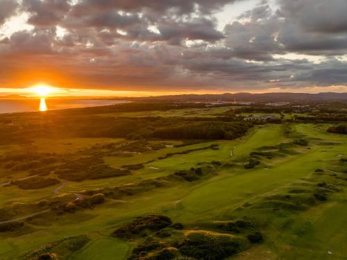 Dundonald Links