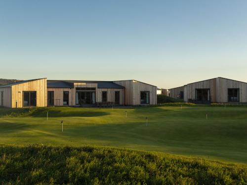 Dundonald Links Lodges