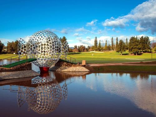 Los Lagos Course