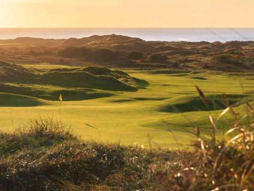 Pyle & Kenfig Golf Club 