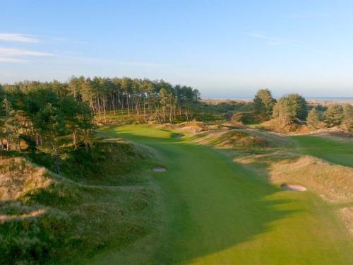 Hillside Golf Club