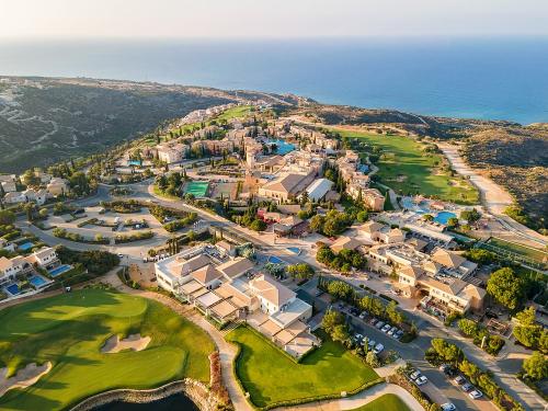 Aphrodite Hills Resort Hotel