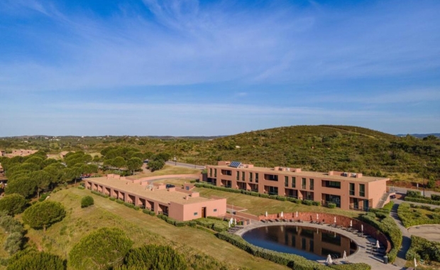 NAU Morgado Golf & Country Club (3 Nights + 2 Rounds)