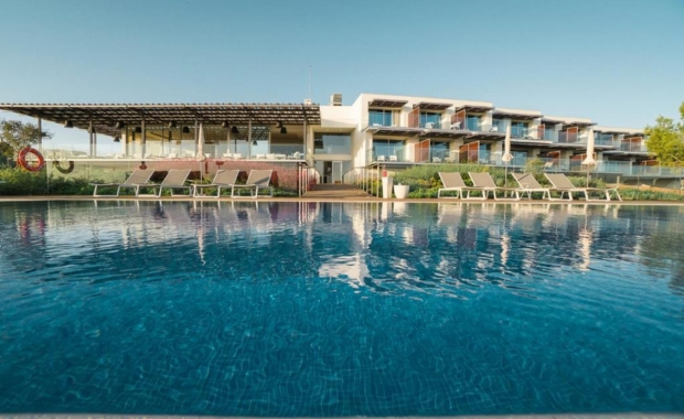 Palmares Beach House Hotel (3 Nights + 2 Rounds)