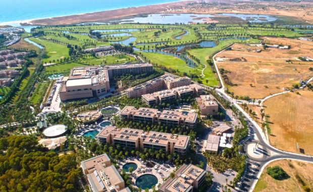 NAU Salgados Palm Village (5 Nights, All Inclusive + 3 Rounds)