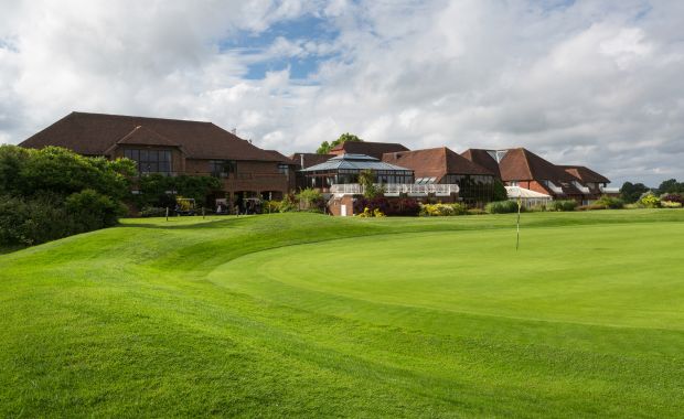 Dale Hill Hotel & Golf Club (1 Night + 1 Round)