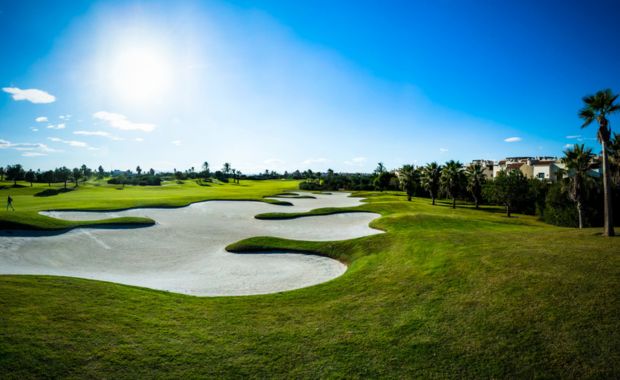 Hotel 525 (3 Nights + 2 Rounds)