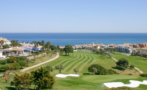 Duquesa Golf Club (5 Nights + 3 Rounds)