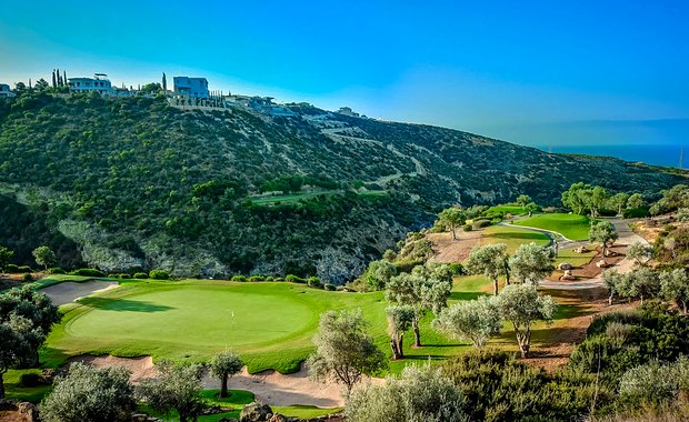Aphrodite Hills Resort Hotel (7 Nights + 4 Rounds)