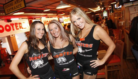 Hooters Meal