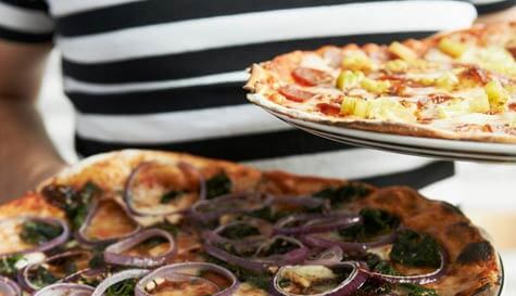 2 Course Pizzeria Meal with Soft Drink