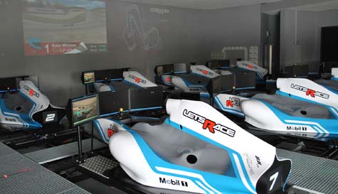 F1 Race Simulator