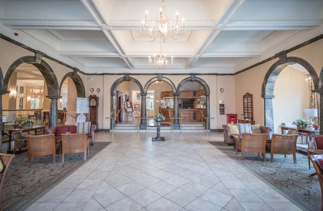 Cairn Hotel