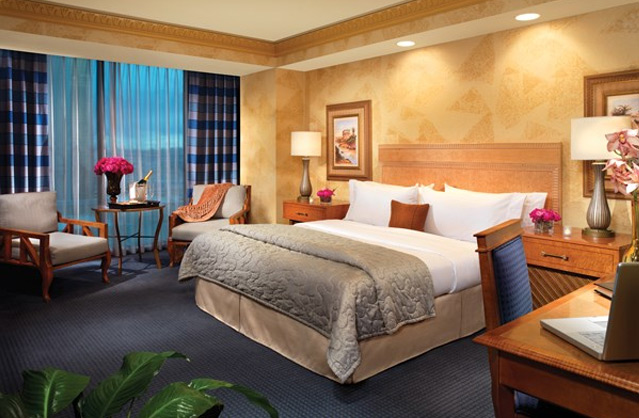 Luxor Hotel & Casino