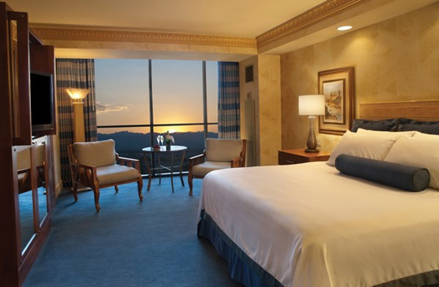 Luxor Hotel & Casino