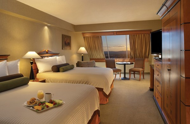 Luxor Hotel & Casino