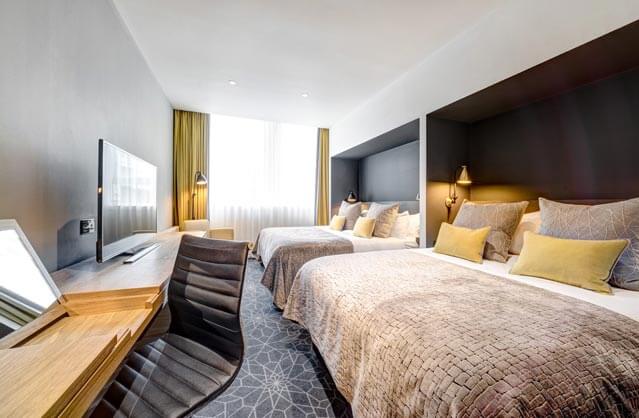 Bath accommodation