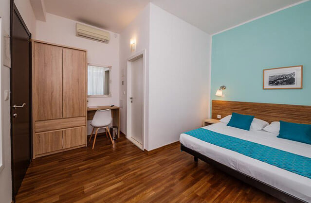 ART Hotel 3*