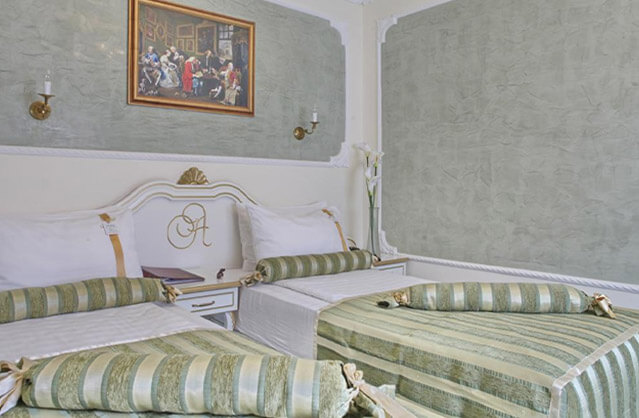 4 Star Hotel