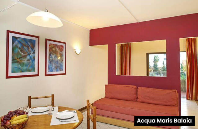 Budget Hotel or Apartments