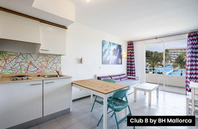 Hotel or Apartments