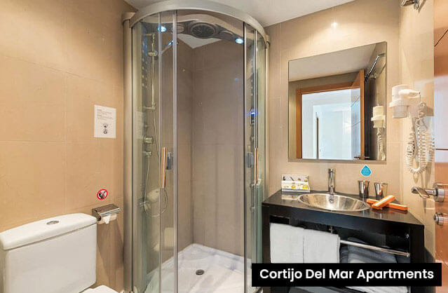 3 Star Hotel or Apartment