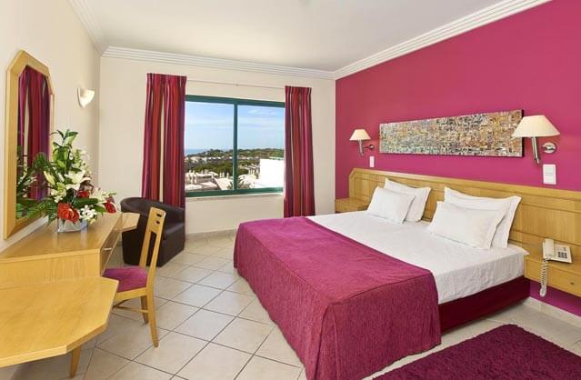 4 Star Hotel or Apartments