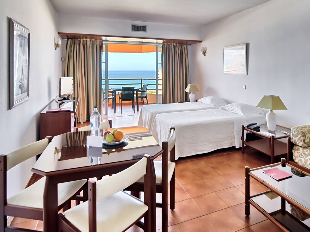 Dom Pedro Portobelo Hotel