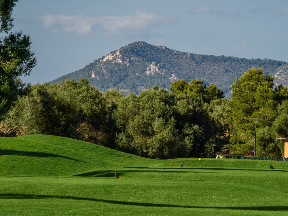 Son Antem West Course