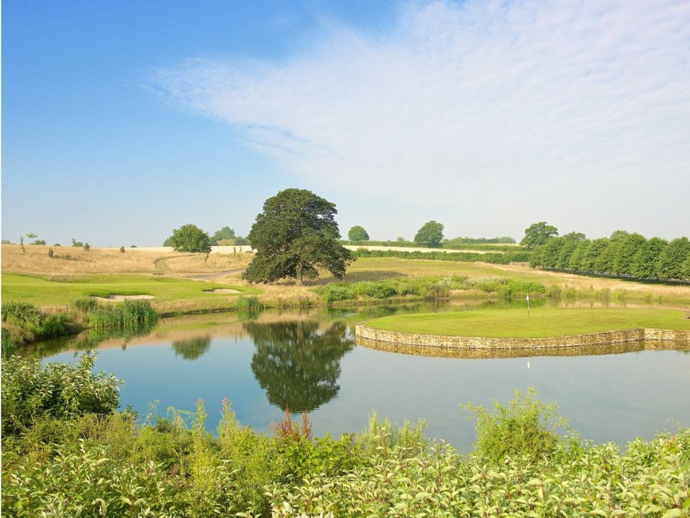 Cumberwell Park Golf Course