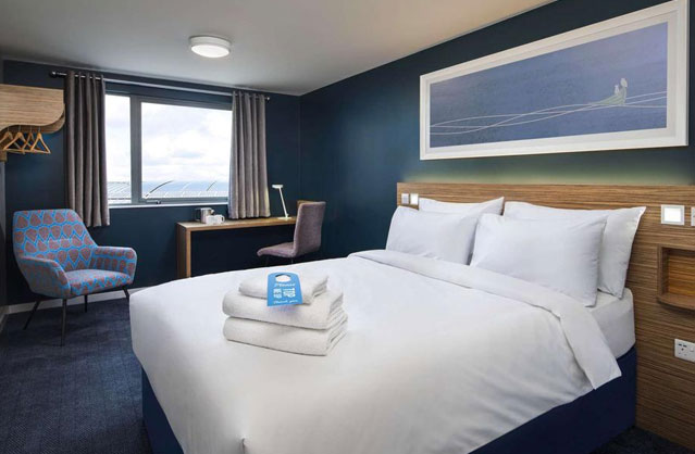 Travelodge - Newquay Seafront