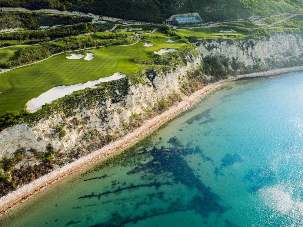 Thracian Cliffs Signature Course